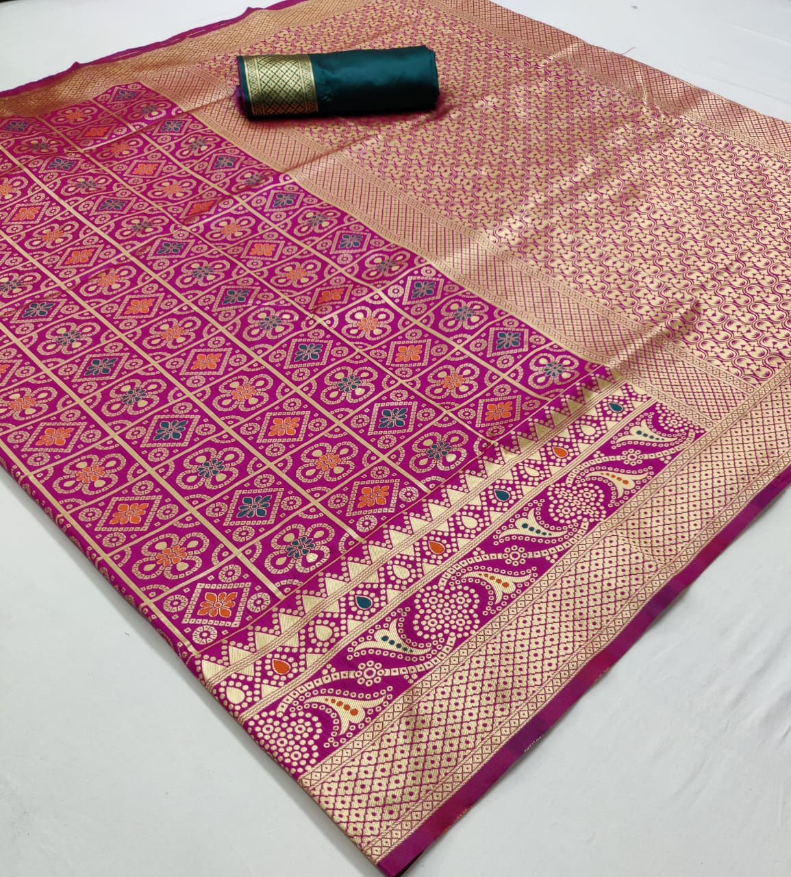 Bandhej Heavy Designer Bandhej Weaving Silk Sarees Collectio...