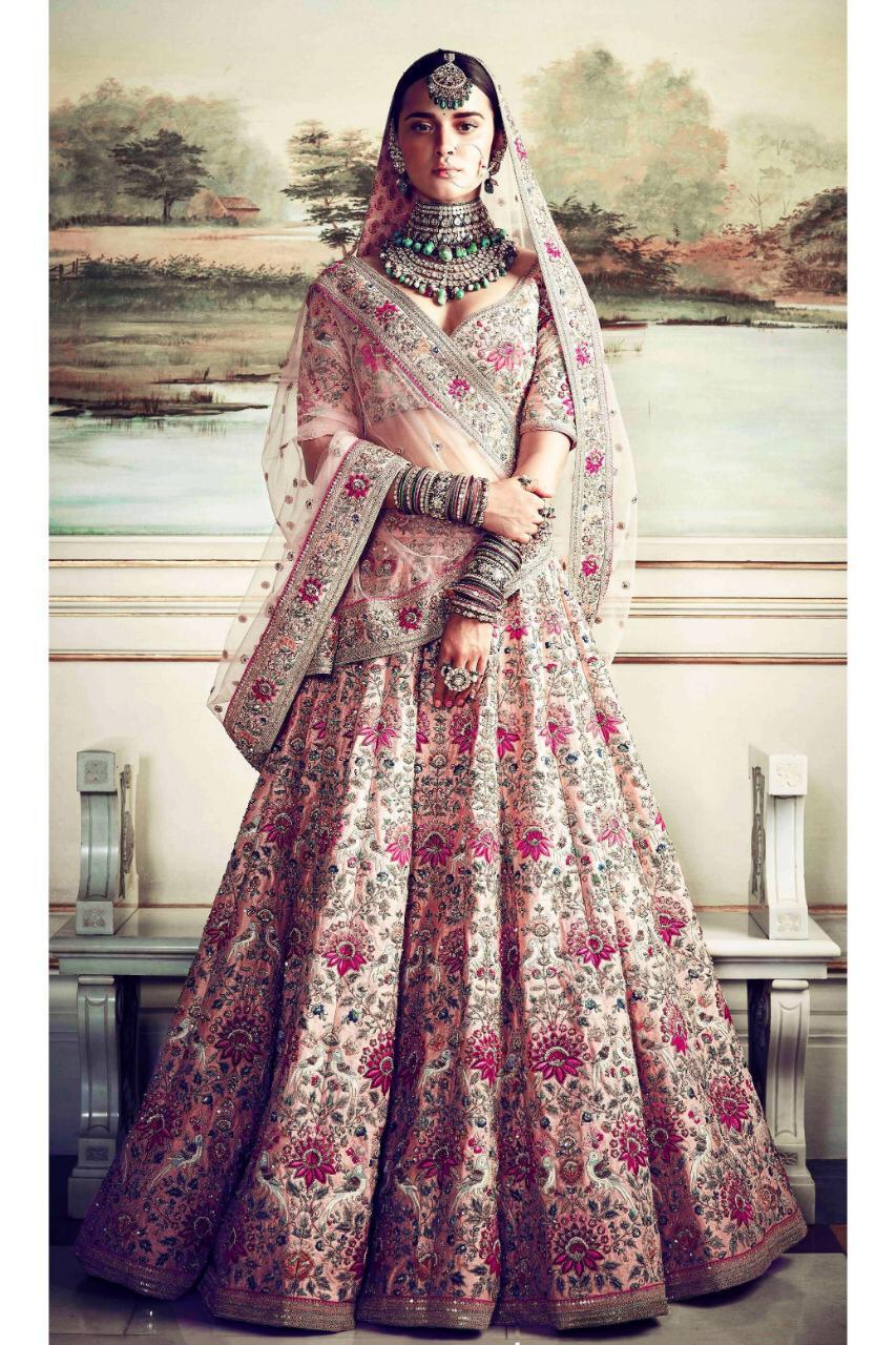 Anushka Virat Wedding Lehenga Heavy Designer Taffeta Silk Wi...