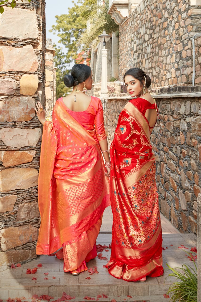 Anushka Silk Designer Heavy Traditional Soft Silk Weaving Sa...