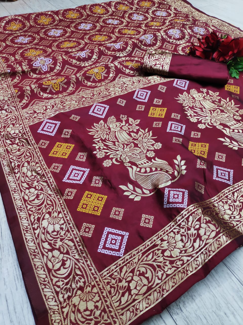 Latest Non Catalog Traditional Pure Bandhani Silk Sarees Col...