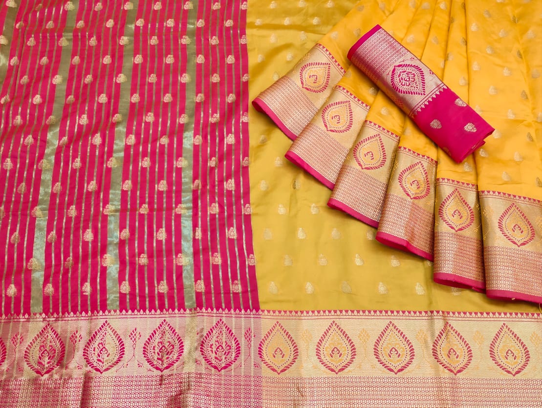 Kumbh Soft Silky Weaving Jacquard With Contrast Pallu Design...