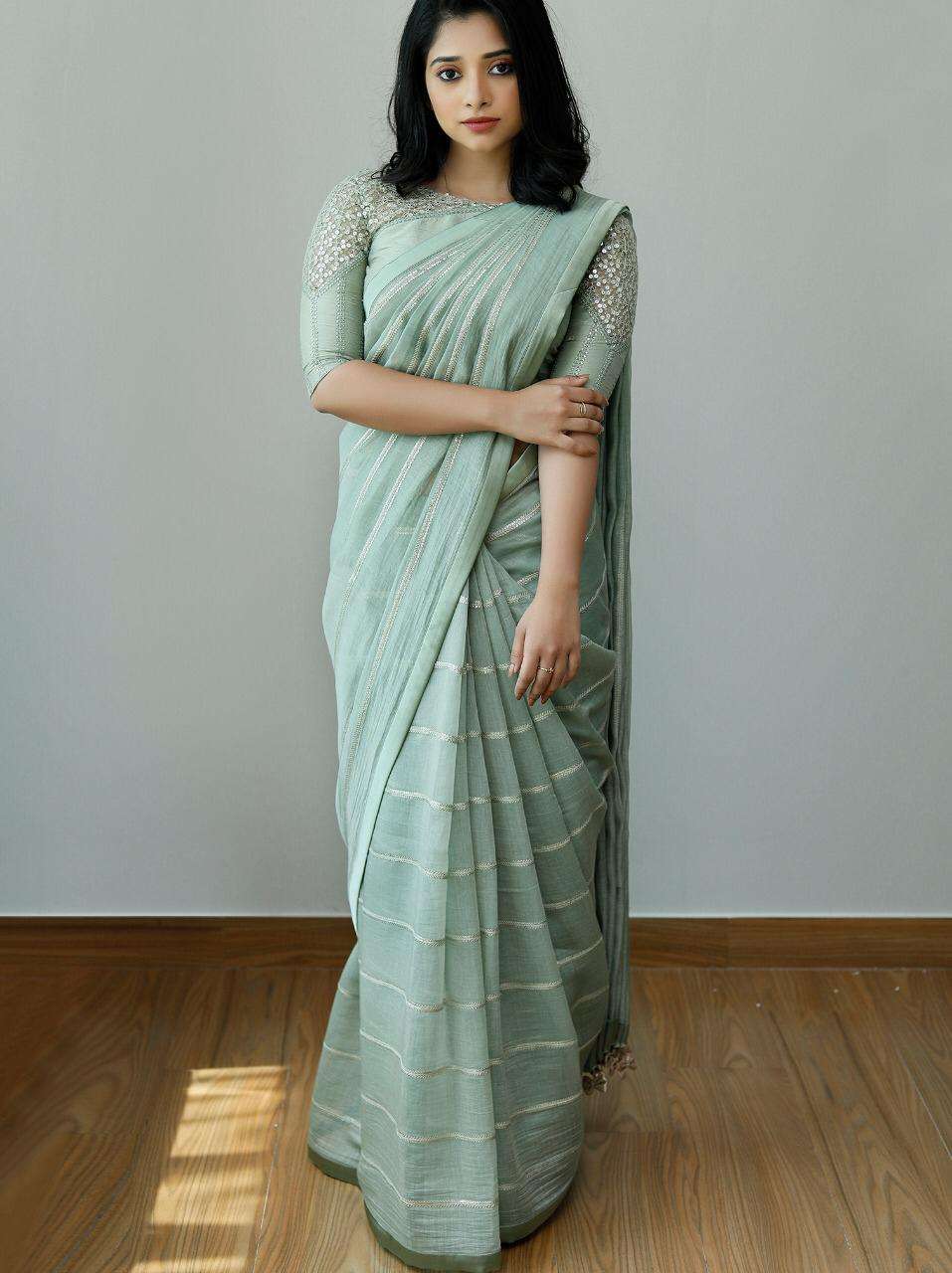 KT-169 DOLLA SILK WITH THREAD WORK PARTY WEAR SAREE COLLECTI...