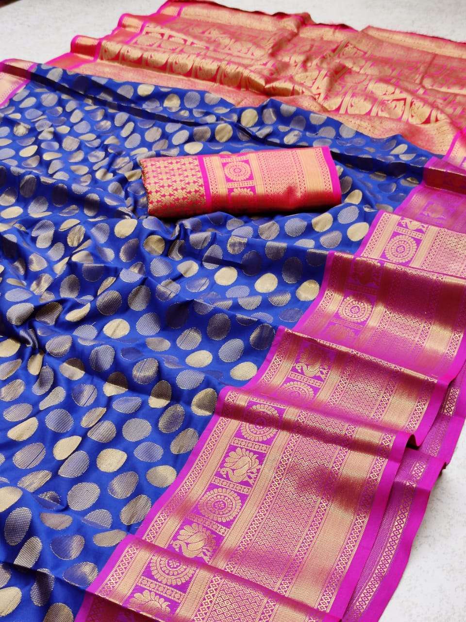 Sarita Gola  banarasi silk traditional wear saree collection...