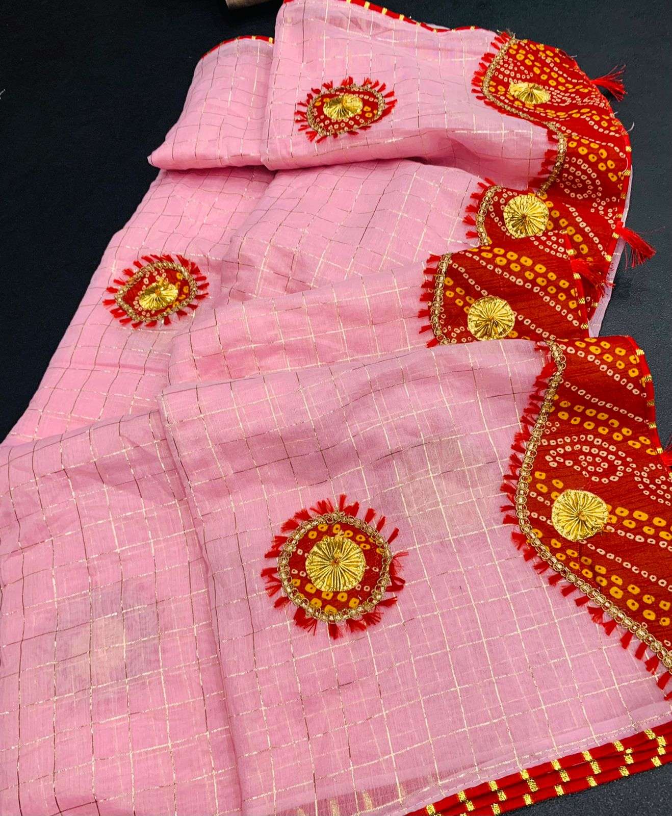 COTTON WITH ZARI CHEX  WITH BANDHANI BORDER TRADITIONAL LOOK...