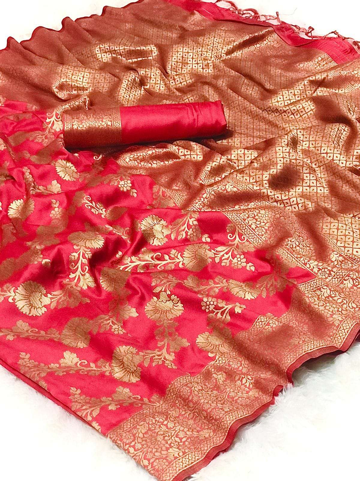 Sangini silk with zari weaving saree collection