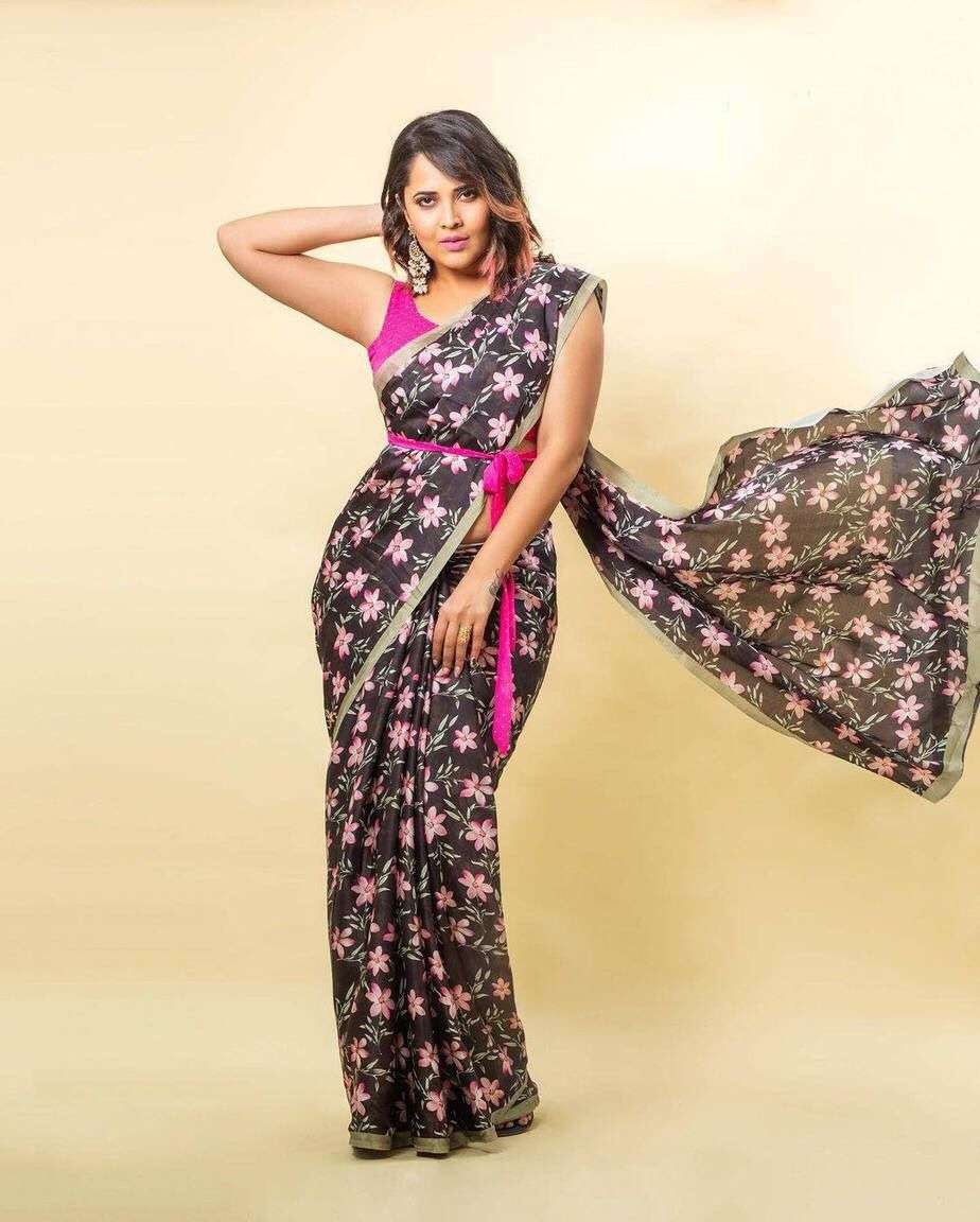 Black Current Georgette With Flower print Saree Collection
