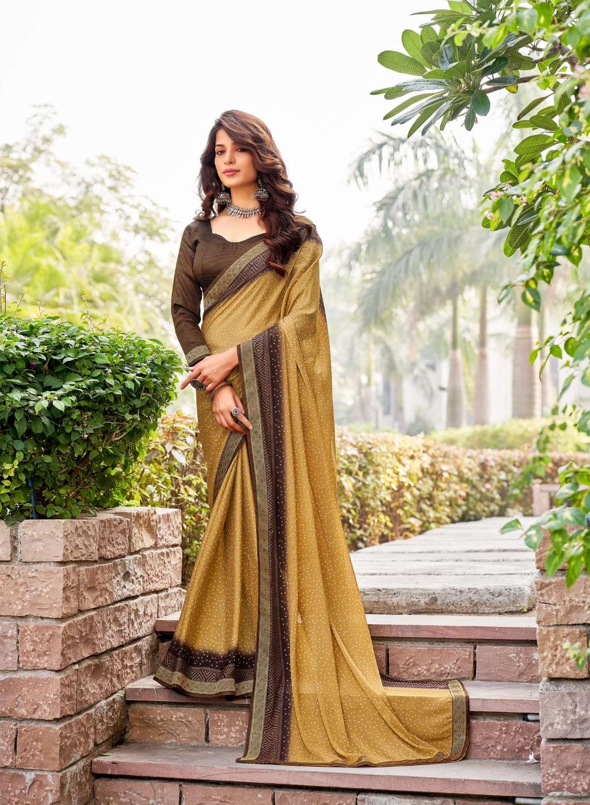 As Present Kasturi Georgette With Fancy Border Saree collect...