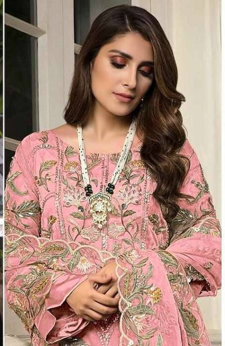 NEW ARRIVALS IN PAKISTAN SUITS AT BEST RATES ONLY FOR WHOLES...