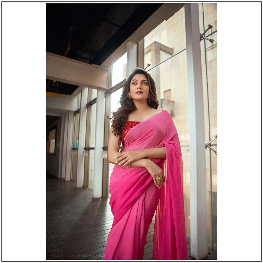 Pink Colour Georgette  with fancy party wear saree collectio...
