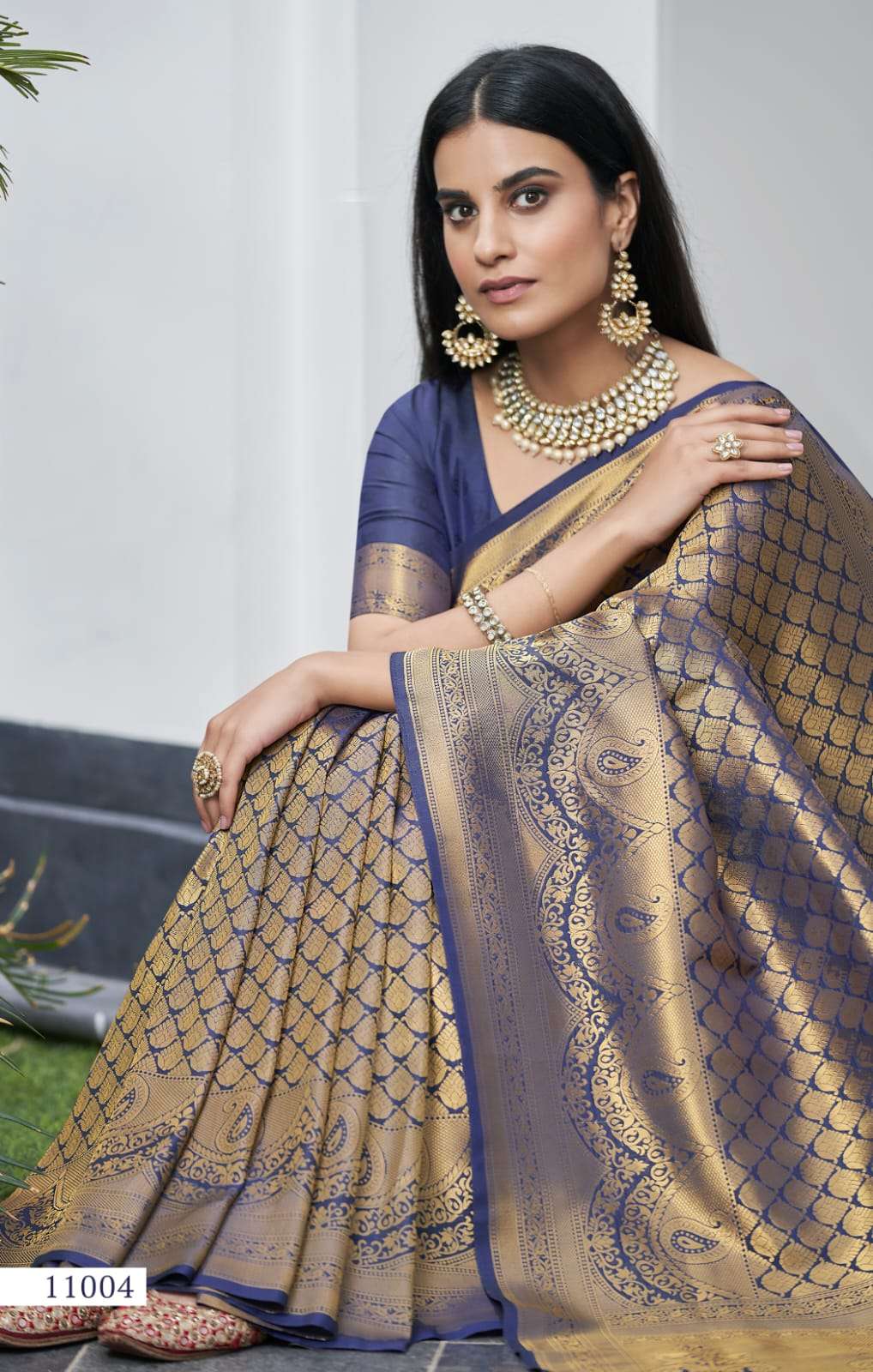 Rajpath Arvi kanjivaram Silk With Weaving Design Saree colle...