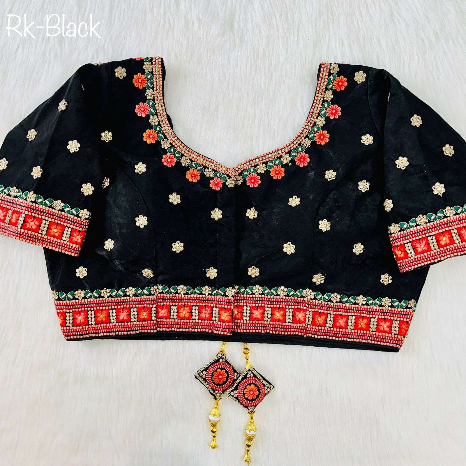 SOFT VELVET READYMADE BLOUSE WITH PADDED BLOUSE LATEST LAUNC...