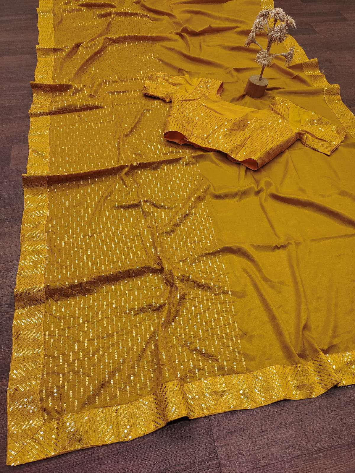 NATURE VALLEY SILK SARRE WITH SEQUENCE WORK AT WHOLESALE RAT...