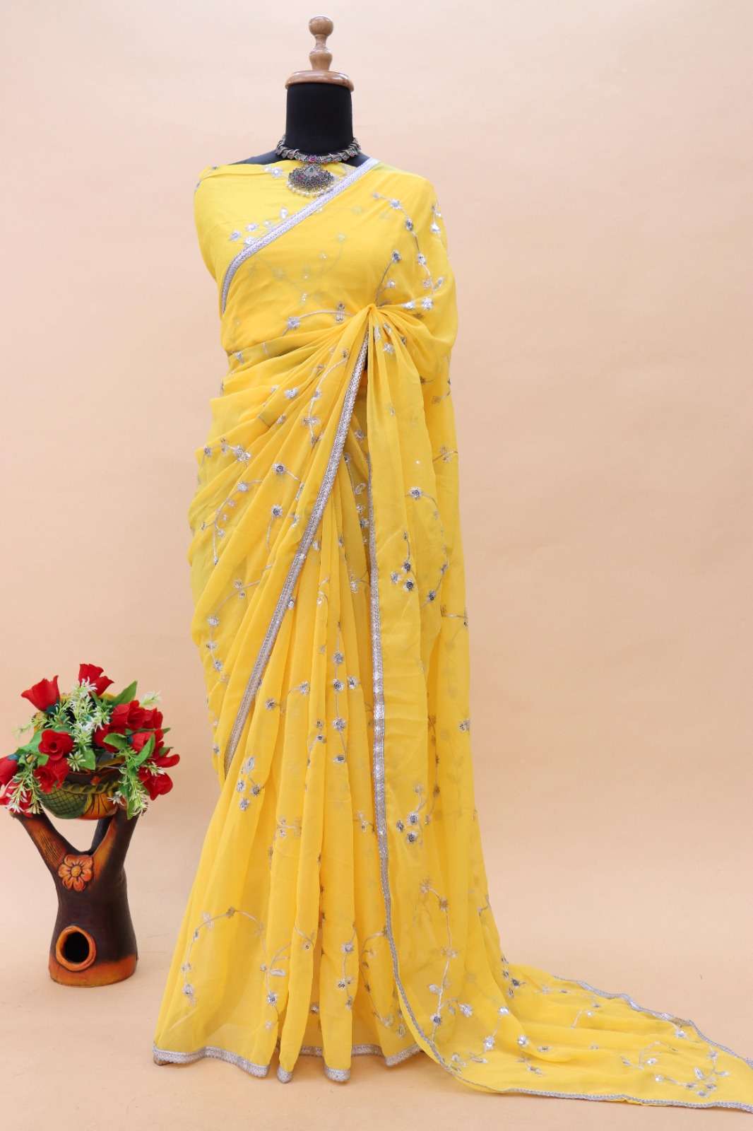 BOLLYWOOD STYLE PURE GEORGETTE SAREES COLLECTION AT WHOLESAL...