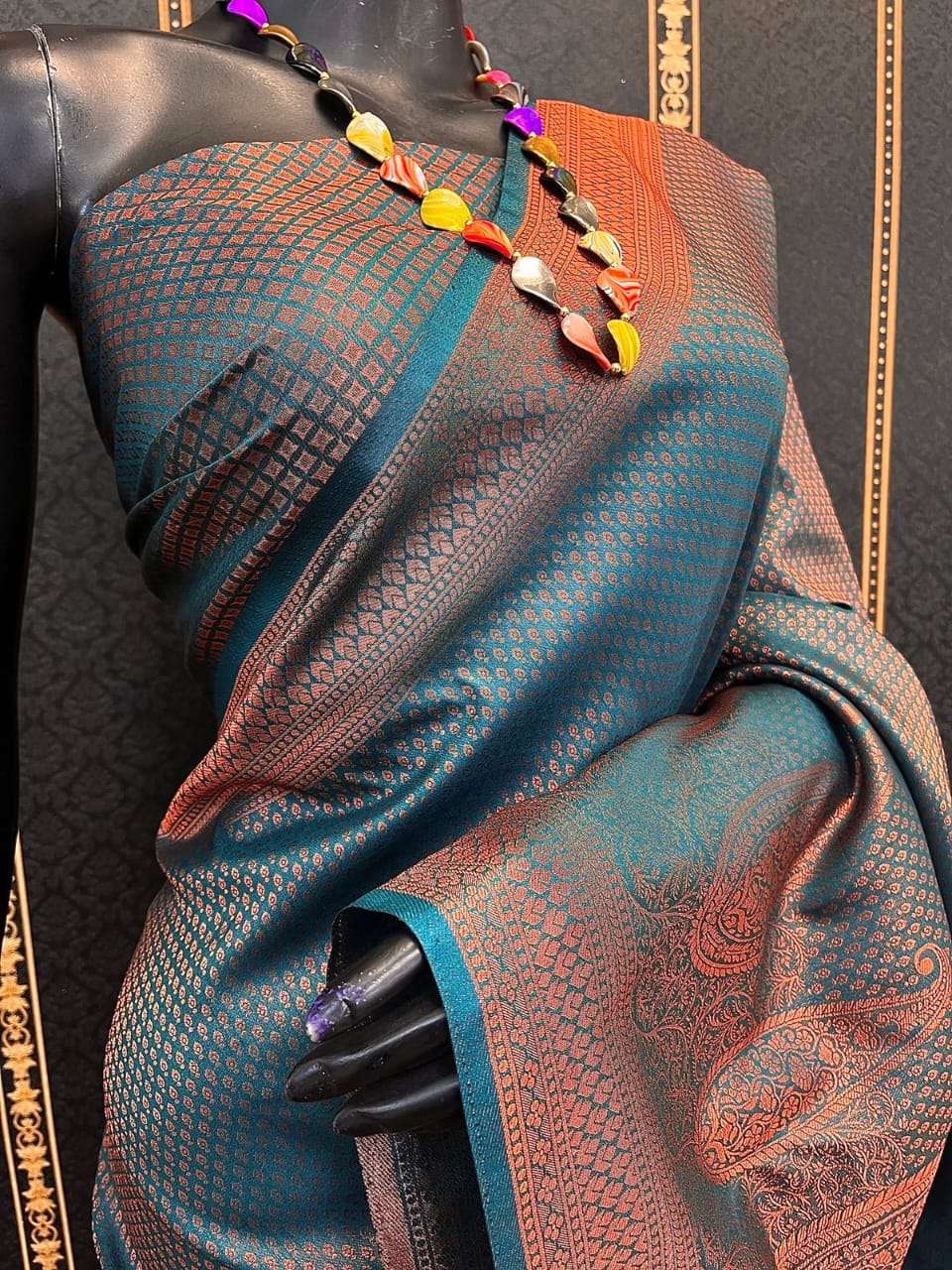 Kuber pattu Soft banarasi silk With weaving design saree col...