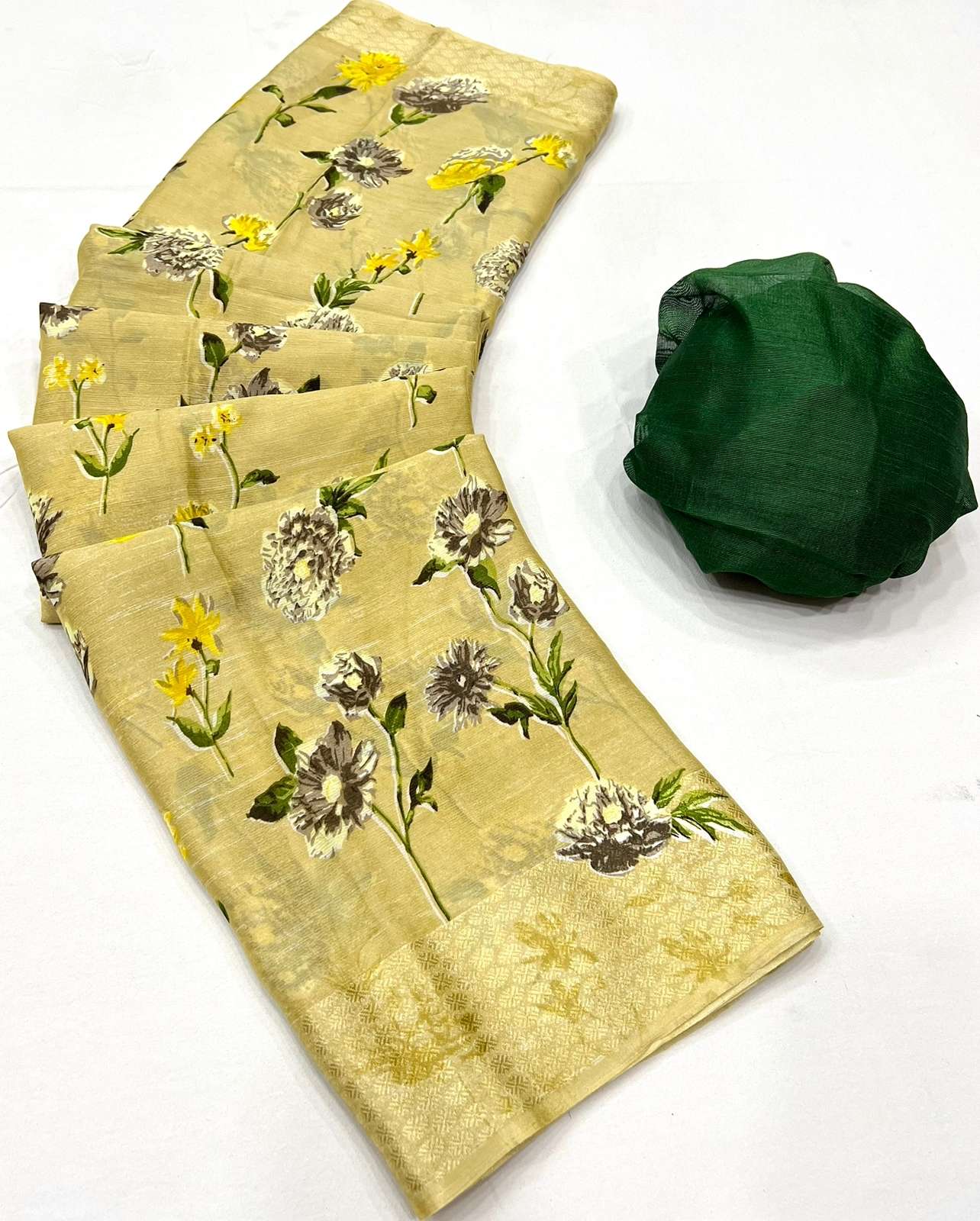 lt Fabrics Kashvi creation bharti Chinnon Silk With Weaving ...