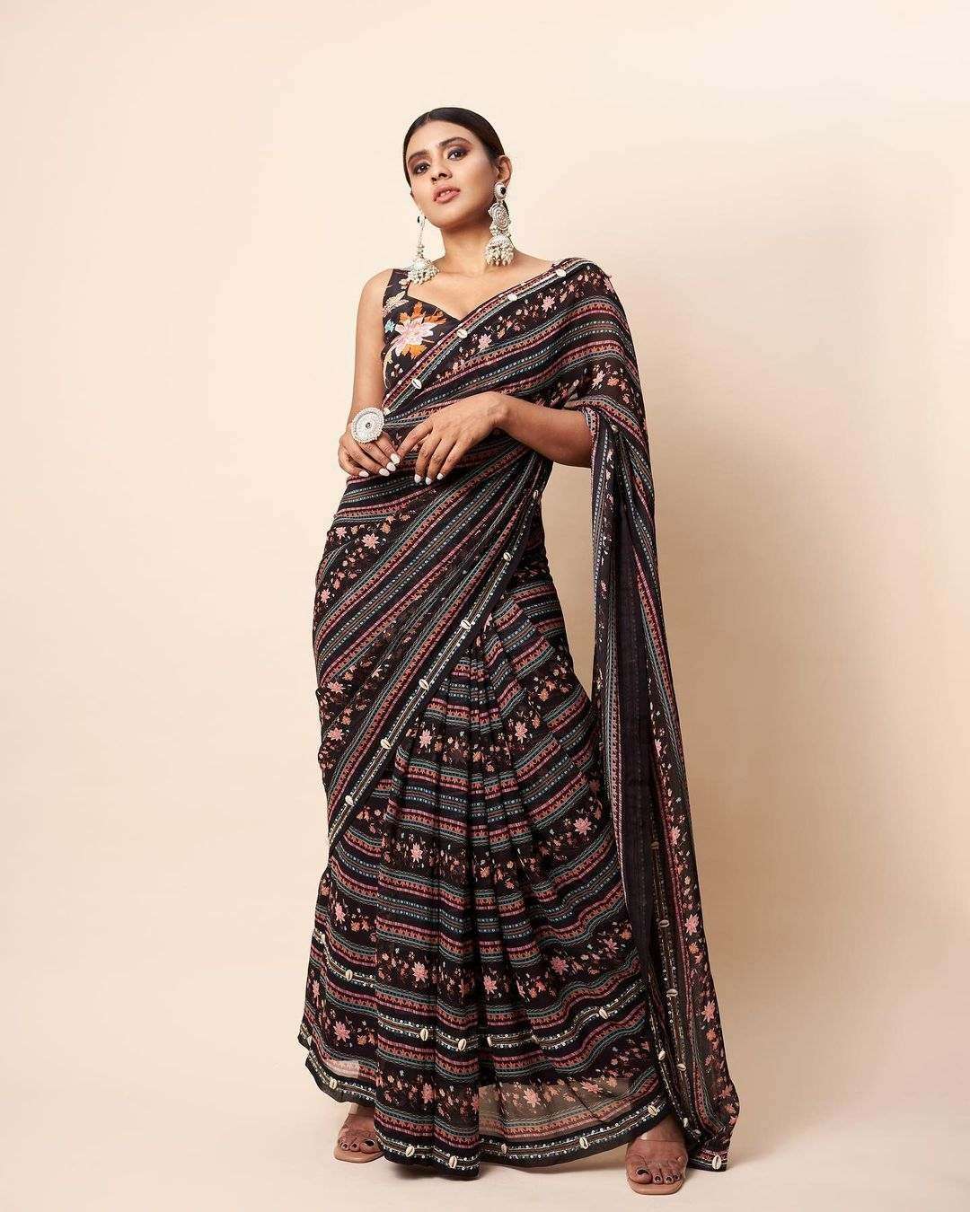 Black color Georgette with digital Printed fancy look saree ...