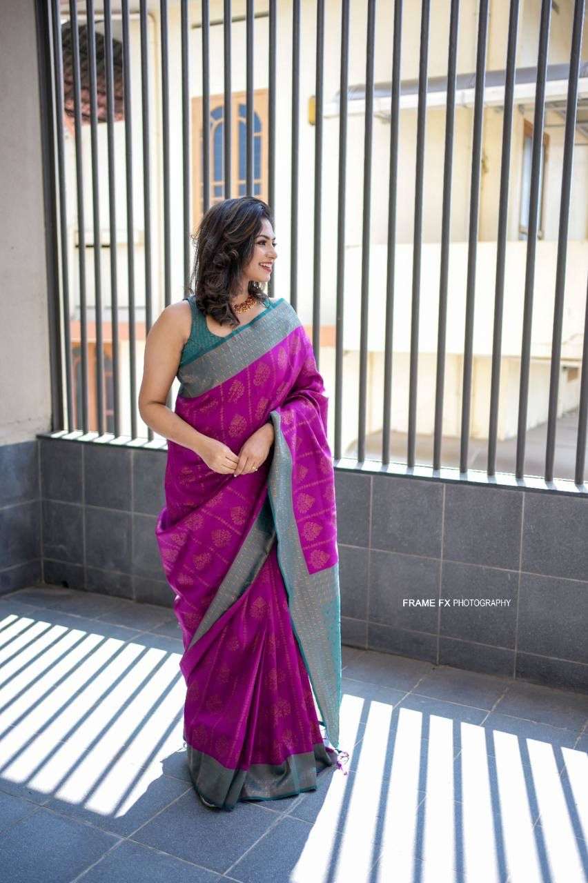 Magenta Soft banarasi silk with weaving Design saree