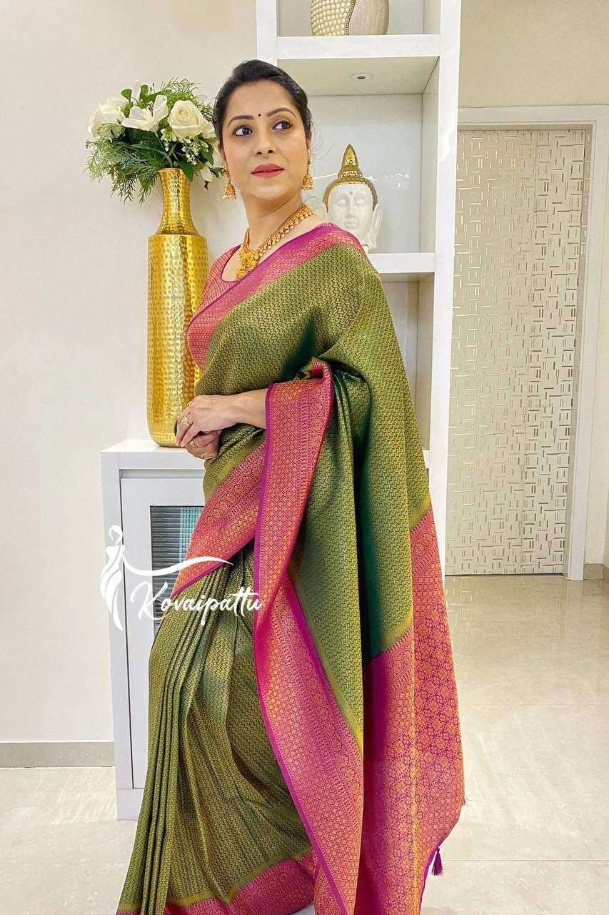 Green Color banarasi silk with Kanjivaram design saree colle...