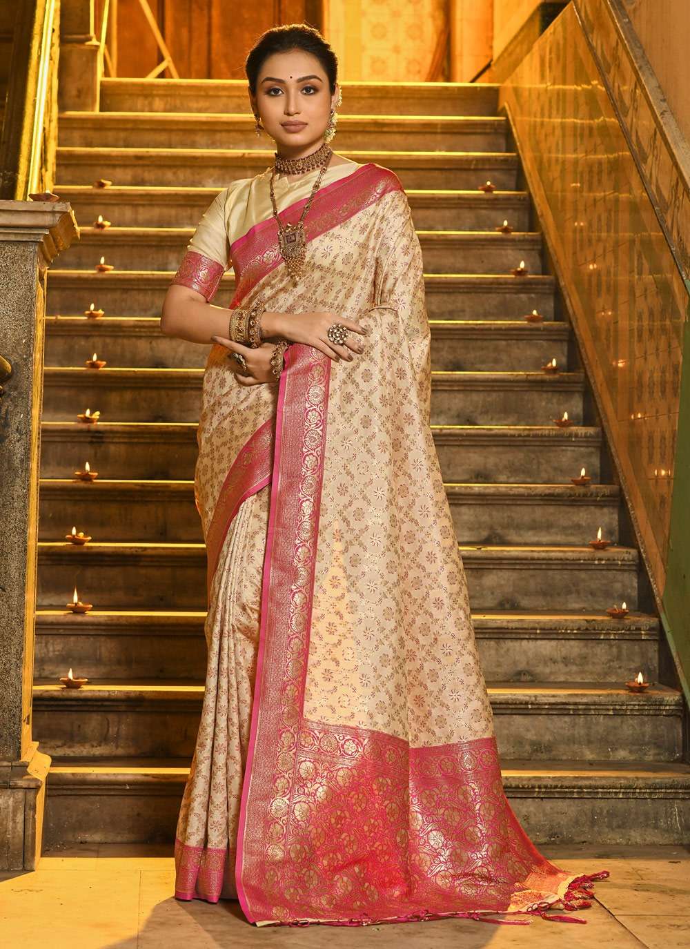 Minakari Banarasi silk with Weaving Design Saree collection ...