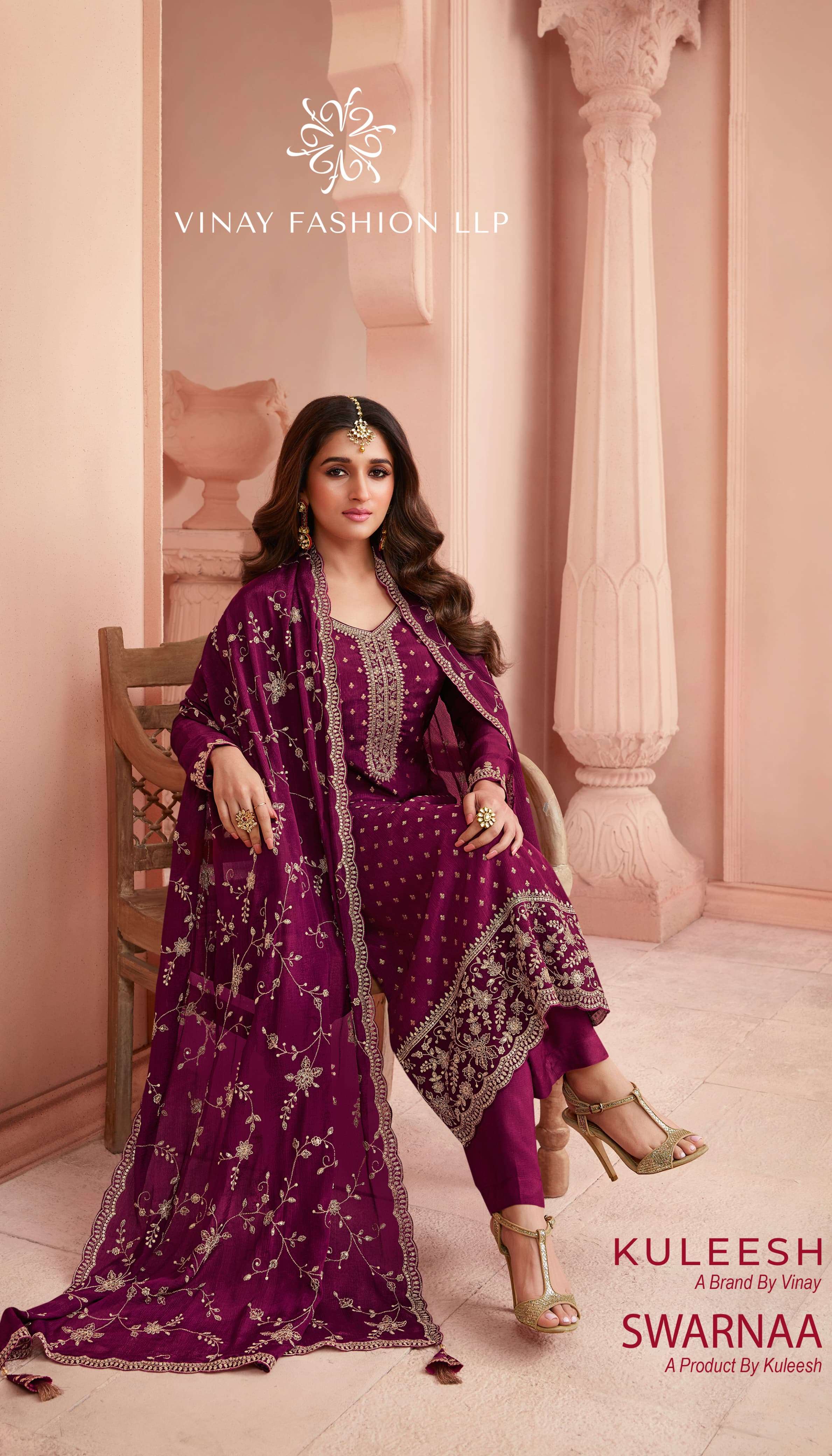Vinay Fashion Swarnaa Dola silk with Jacquard Embroidery wor...