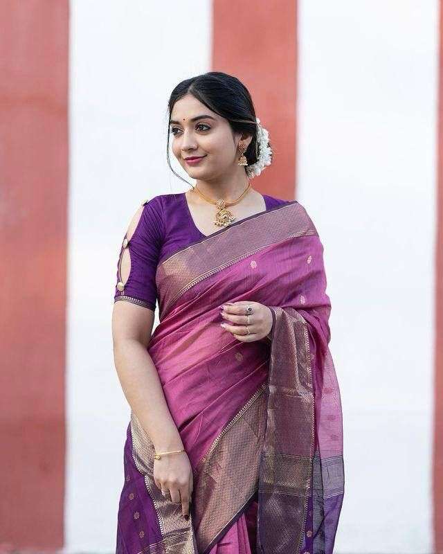 Banarasi silk with Weaving Design Party wear saree collectio...