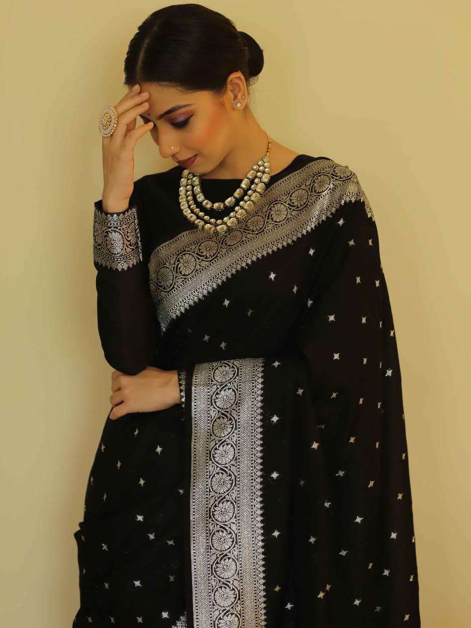 BLACK SILK SAREE EXCLUSIVE COLLECTION WITH ZARI AT BEST RATE...
