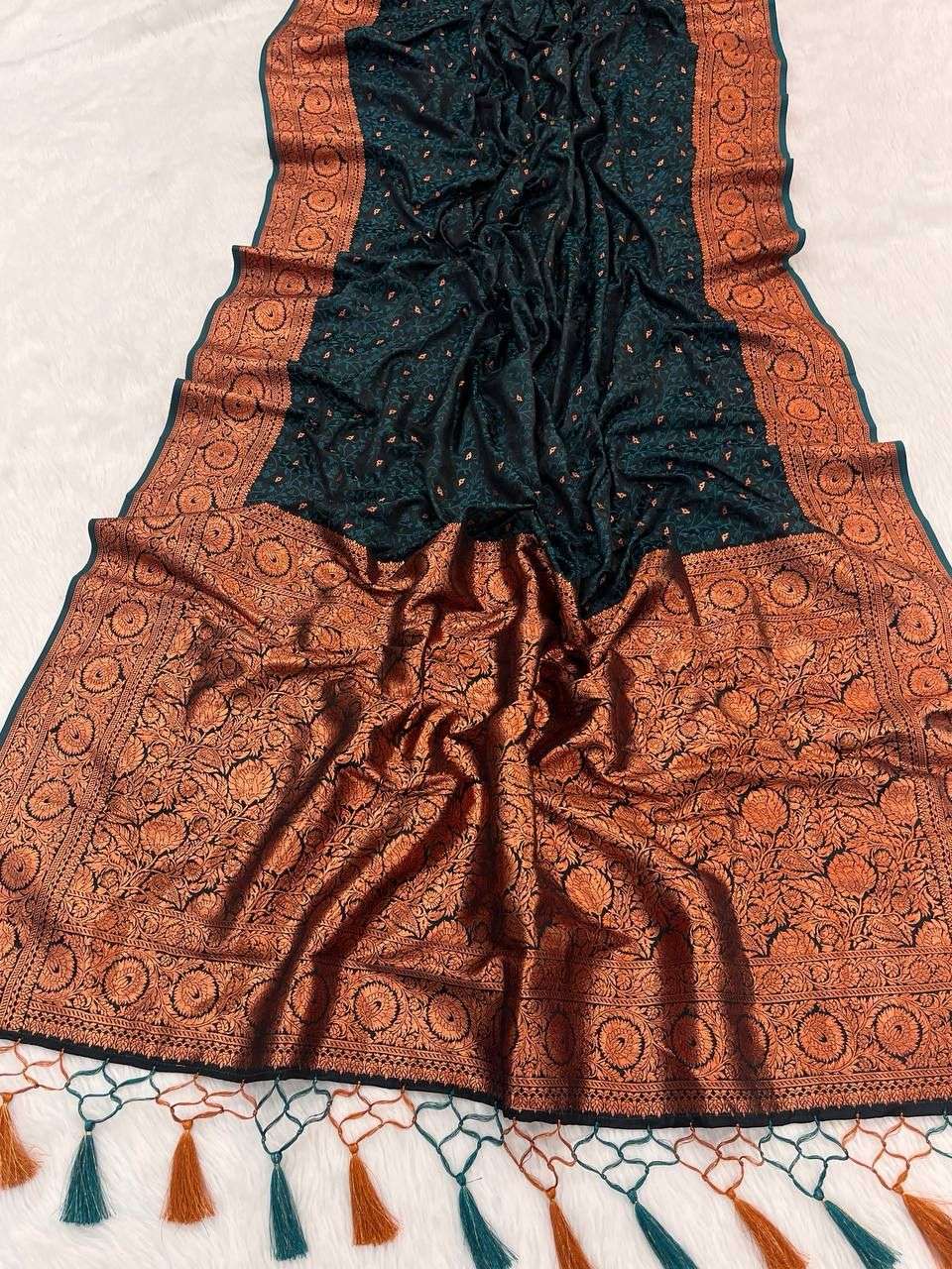 Rama Color Soft banarasi silk with Weaving design saree coll...