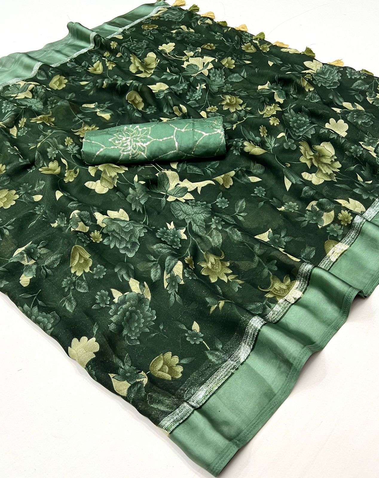 Flower printed Soft Georgette Fabric with Sattin border Fanc...