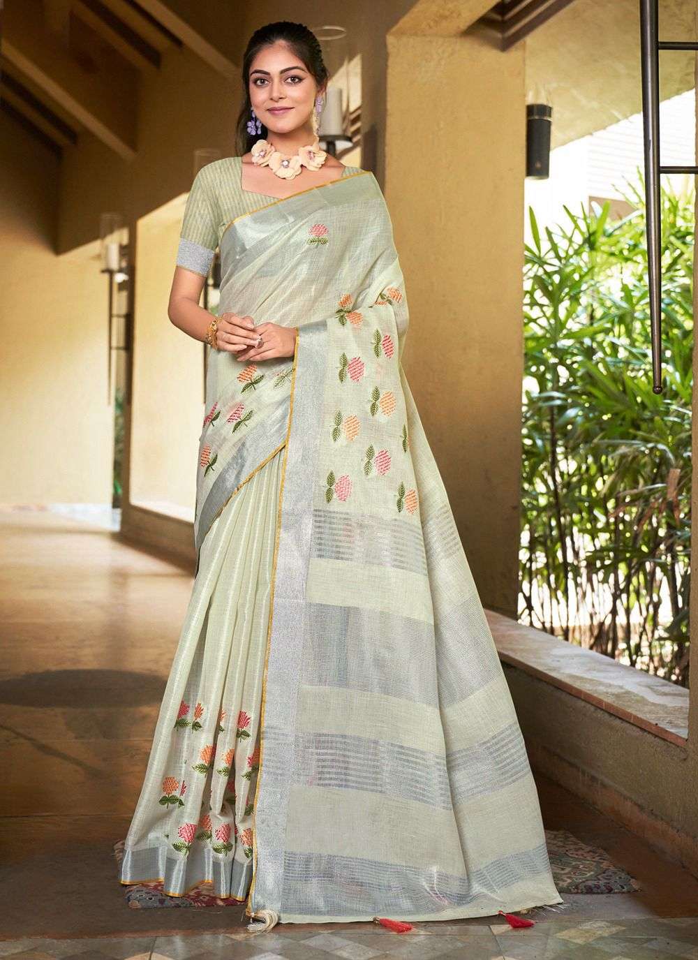 sangam print Linen Queen with flower printed saree collectio...