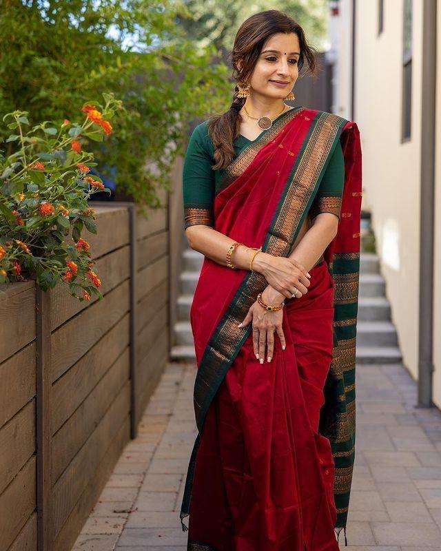 TRADITIONAL LOOK REED & GREEN COLOUR SILK SAREE COLLECTION A...