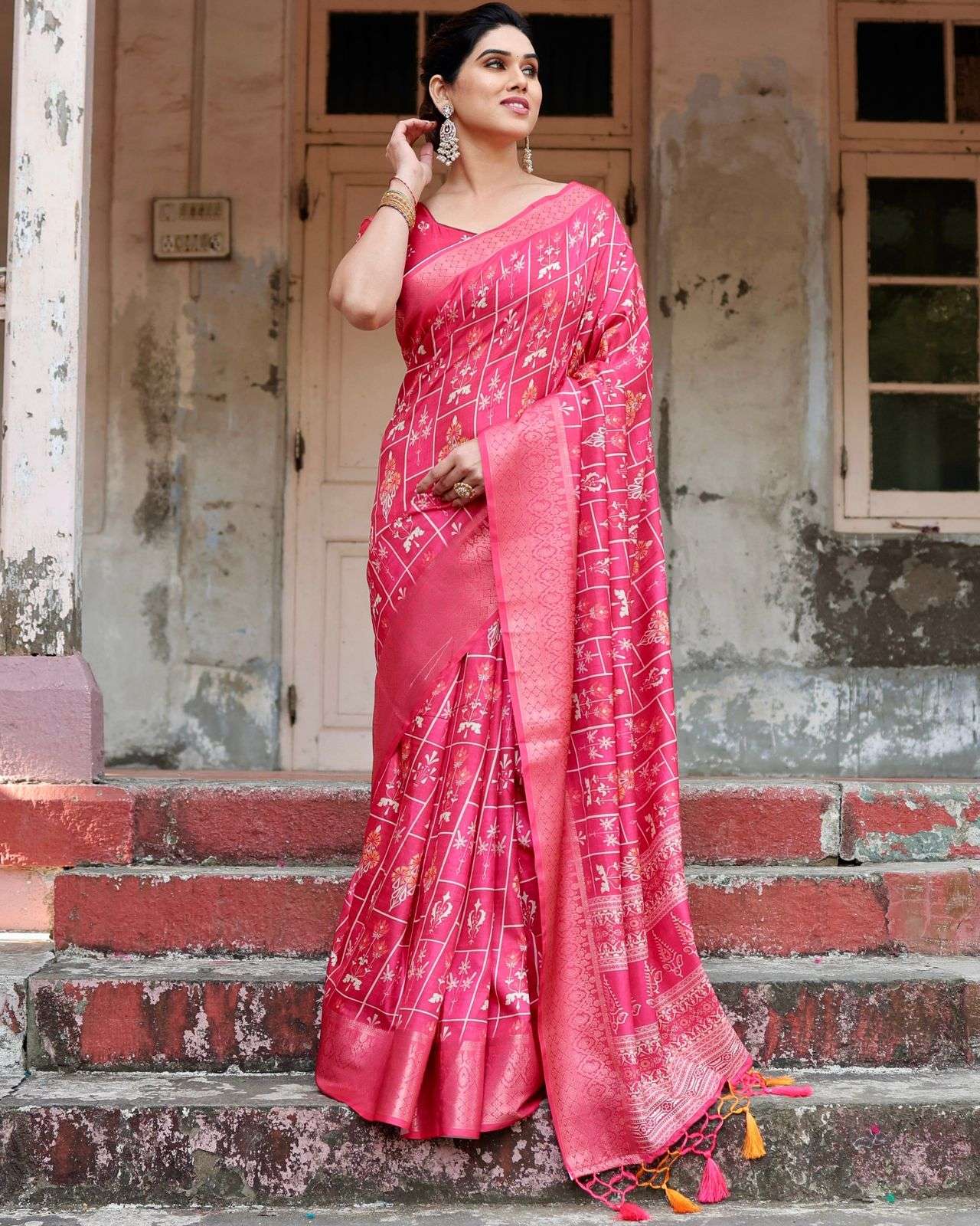 RANI PINK COLOUR SILK WITH PRINTED TRADITIONAL LOOK SAREE CO...