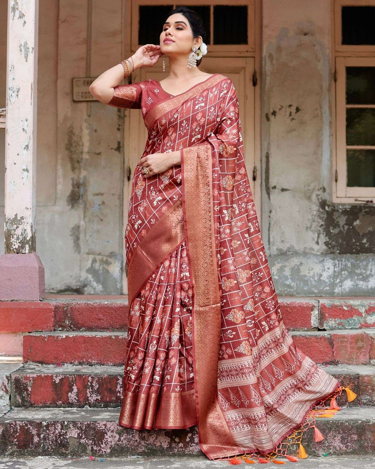 SOFT SILK WITH PRINTED MAROON SHADES SAREE COLLECITON BEST W...