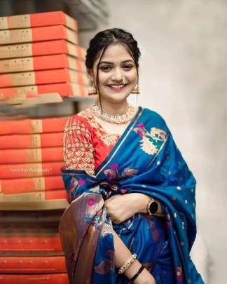 Kanjivaram Silk Copper Zari Weaving With Beautiful Weaving m...