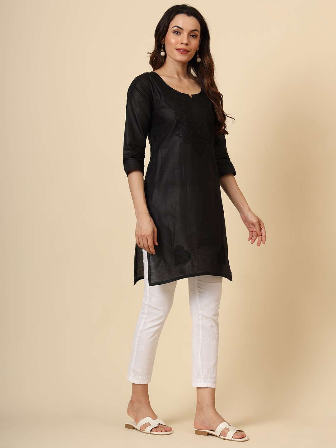 REGULAR WEAR COTTON CHIKANKARI WORK SHORT KURTI DEALER IN SU...