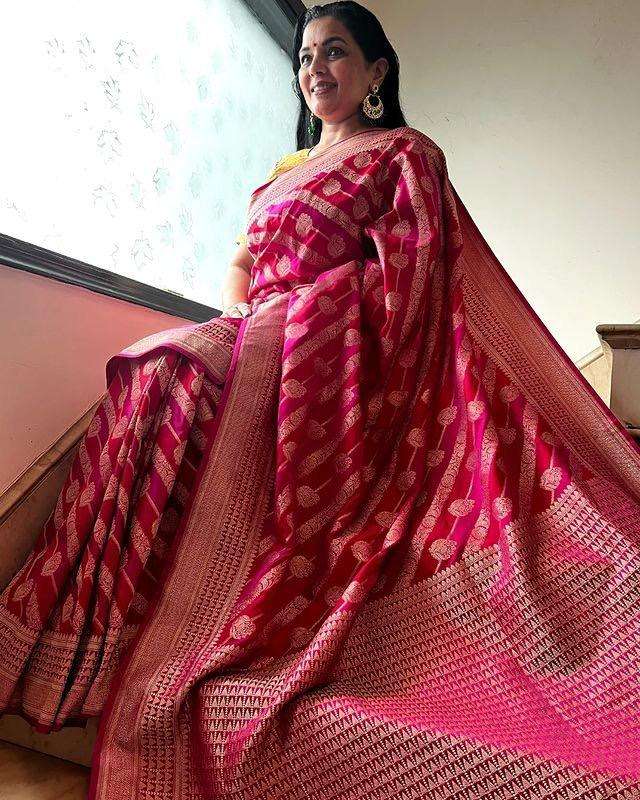 WEDDING SPECIAL ROYAL PINK SHADES BANARASI SILK SAREE SUPPLI...