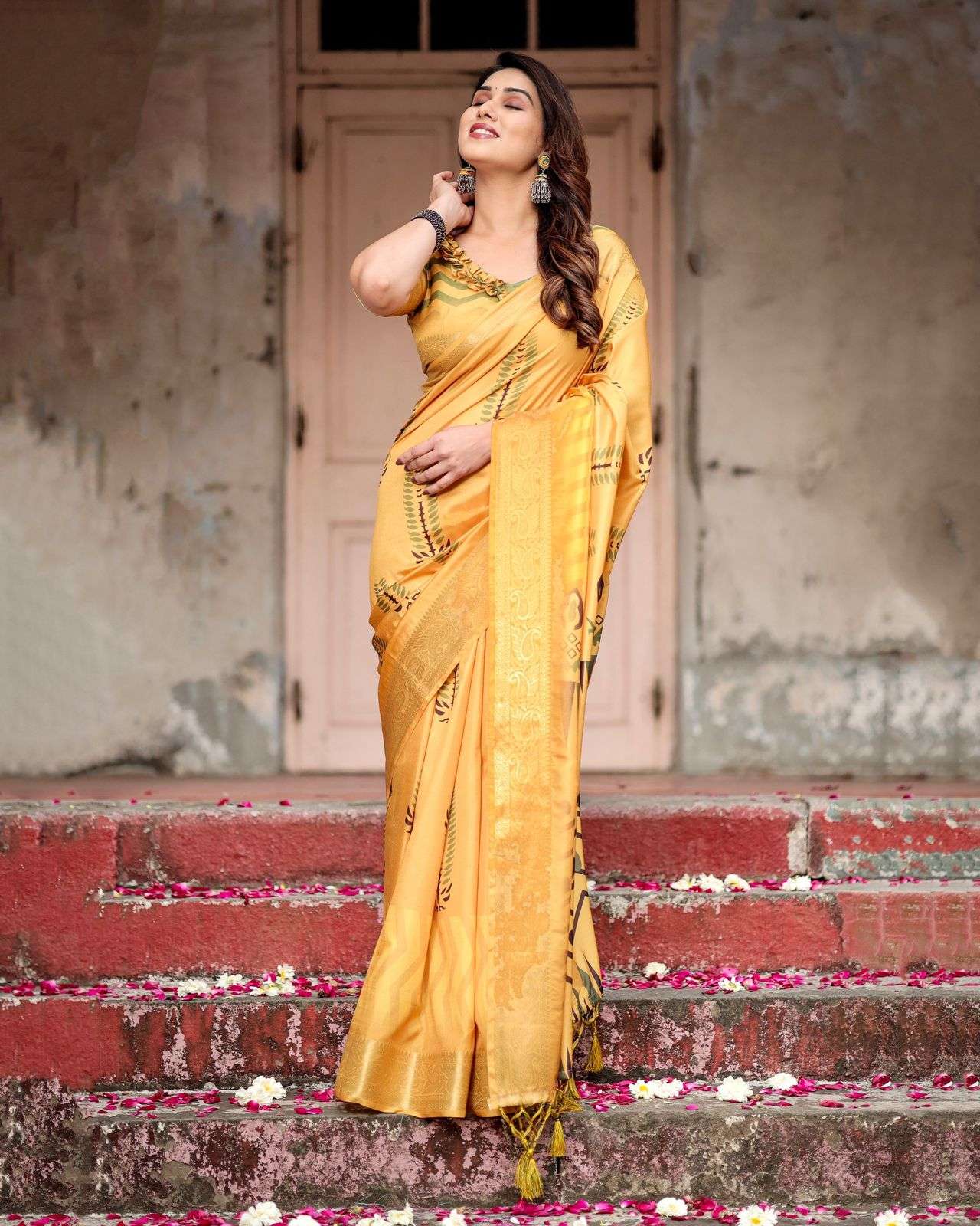 YELLOW SHADES SOFT SILK SAREE SUPPLIER IN SURAT AF 1083