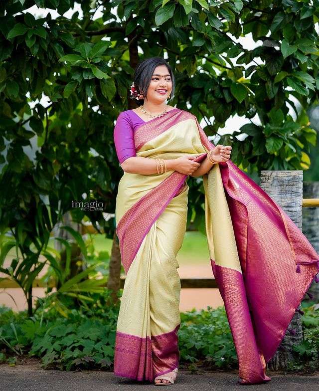 RICH LOOK BANARASI SILK WEAVING DESIGN SAREE SUPPLIER IN SUR...