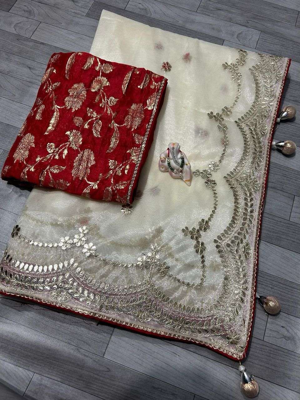 RAJWADI STYLE ORGANZA FABRICS WITH HEAVY BORDER SAREE SUPPLI...