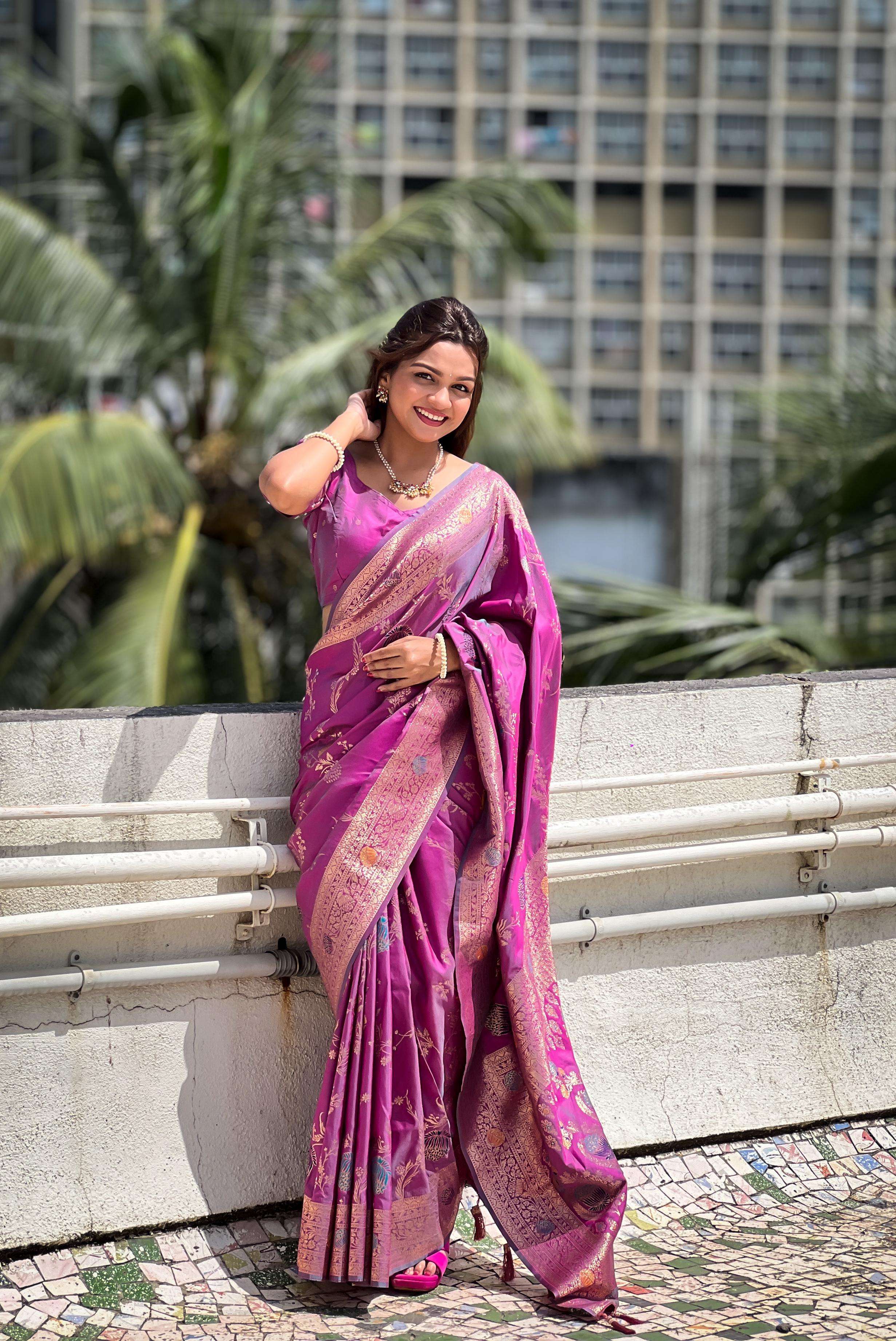 ROYAL LOOK SOFT BANARASI SILK ALL OVER ZARI WEAVING SAREE DE...