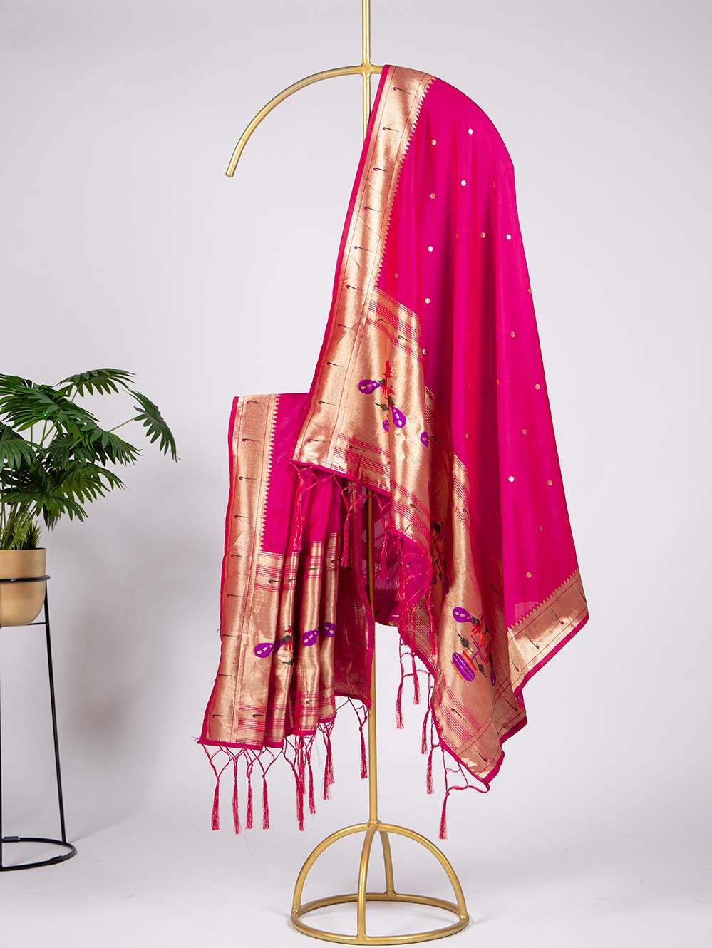 TRADITIONAL PAITHANI PRINTED SILK DUPTTA SINGLE COLLECTION