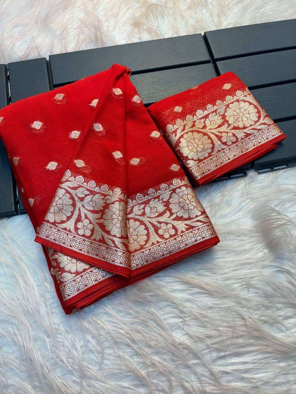 Georgette with Weaving Butti Design Saree Supplier in Surat