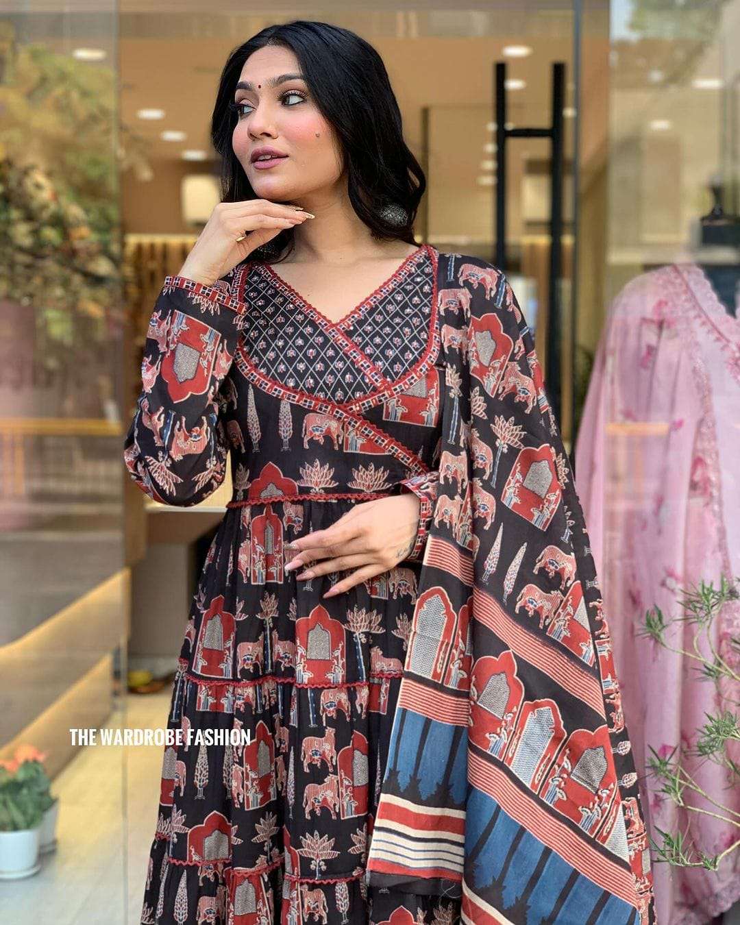 LADY BLACK COTTON PRINTED SUIT READY DEALER IN SURAT