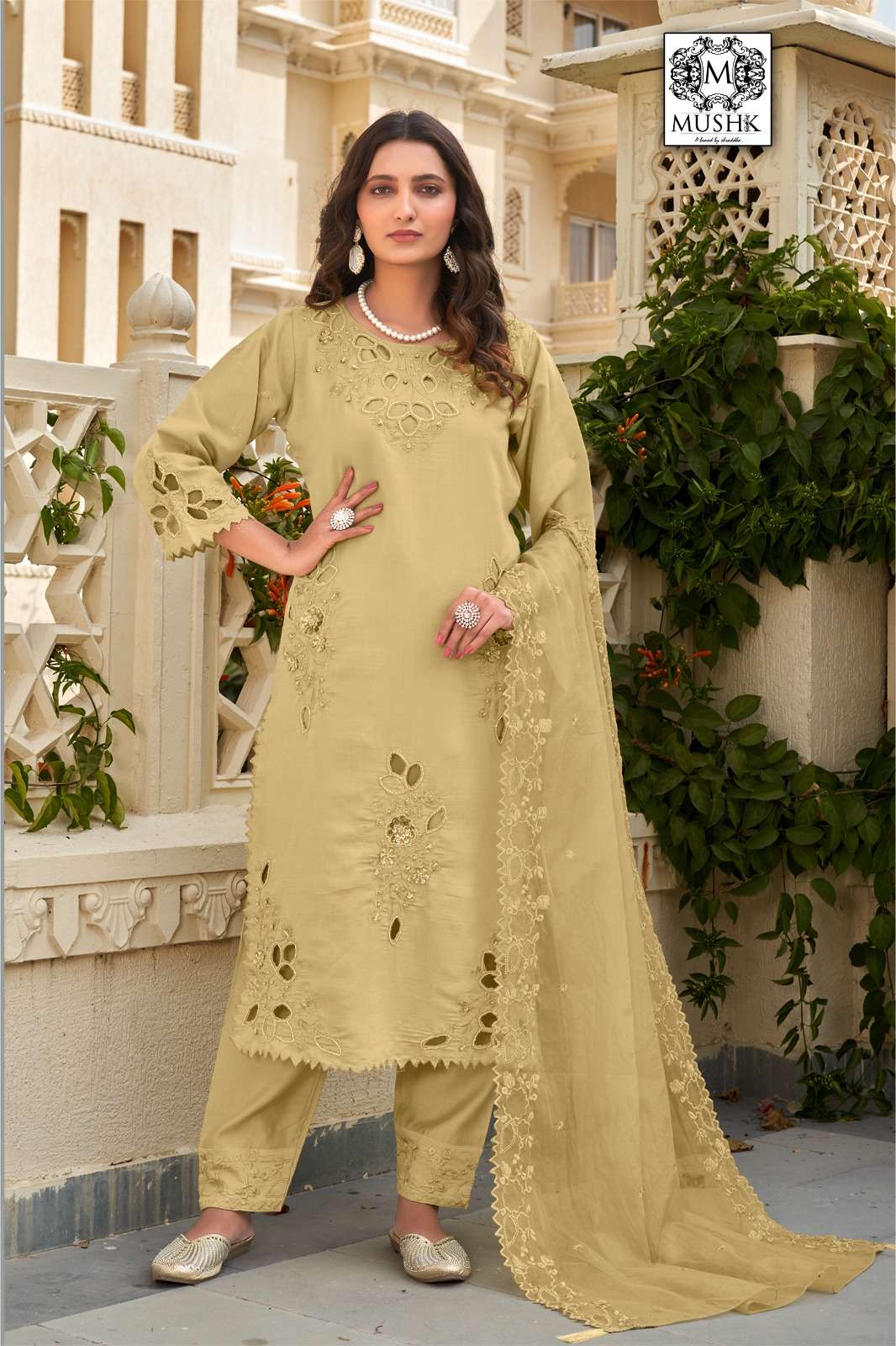 MUSHK MR1002 ROMAN SILK NEW DESIGNE PAKISTANI SUIT RESELLER ...