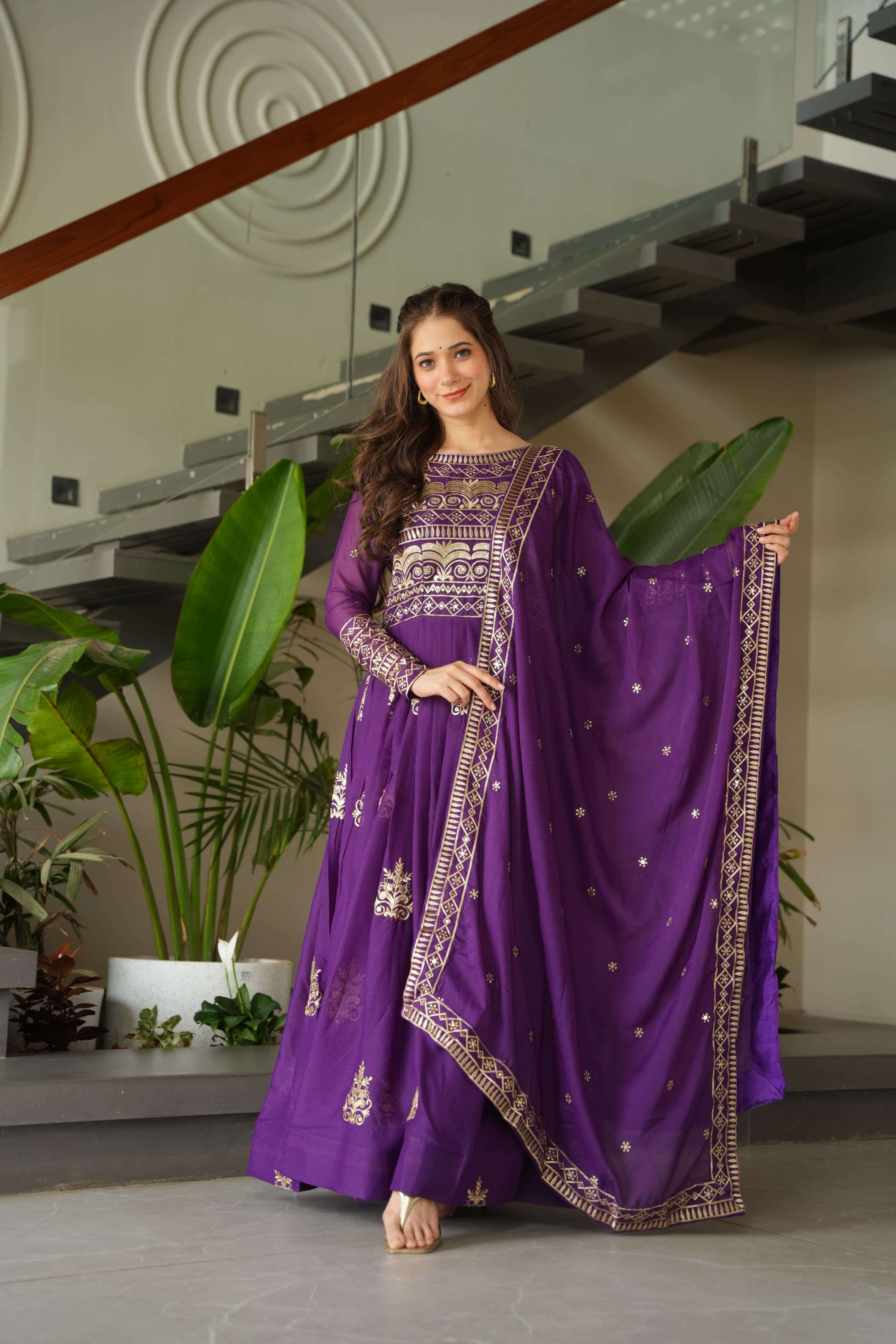 LONG ANARKALI STYLE SILK FABRIC DESIGNER PARTY WEAR LOOK REA...