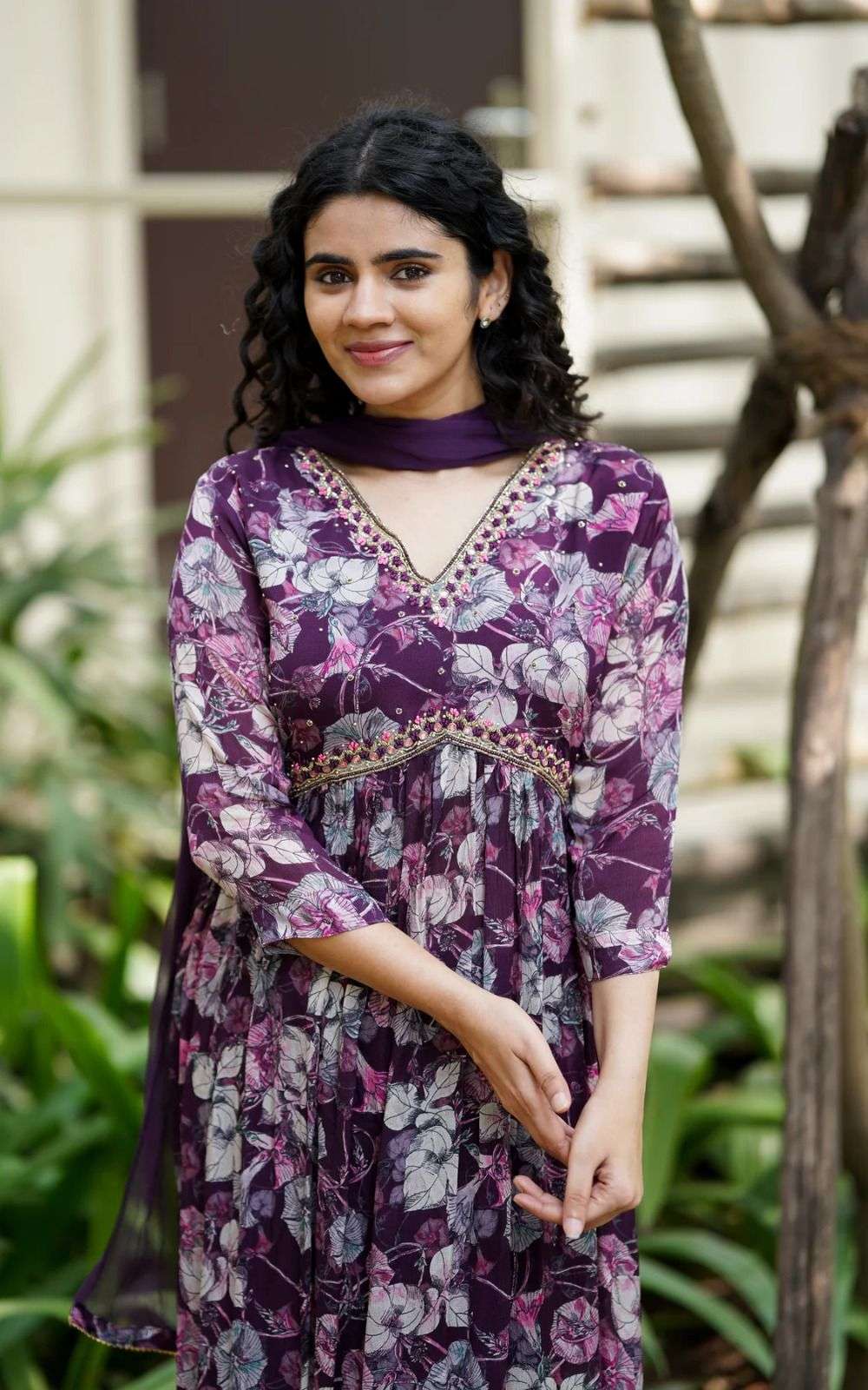 NEW PATTERN BLACK COLOR PINK FLOWER SUIT FOR WOMEN DEALER LA...