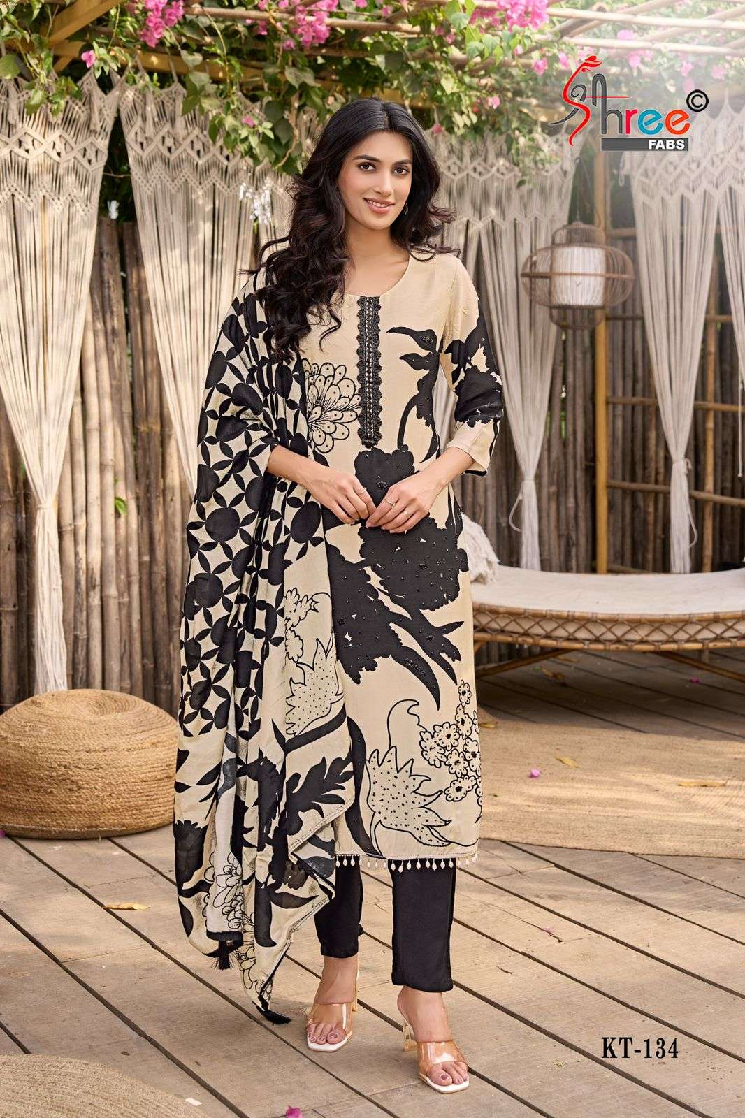 SHREE FABS KT 134 STYLISH BLACK WHITE DESIGN SUIT PARTY WEAR...