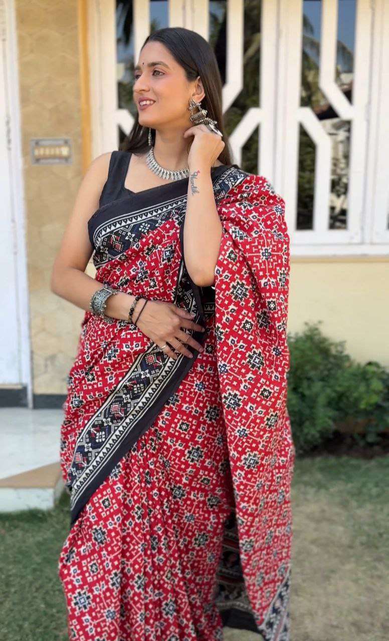 SOFT COTTON HANDICRAFT AJRAKH PRINT SAREE WEAR SUPPLIER VF