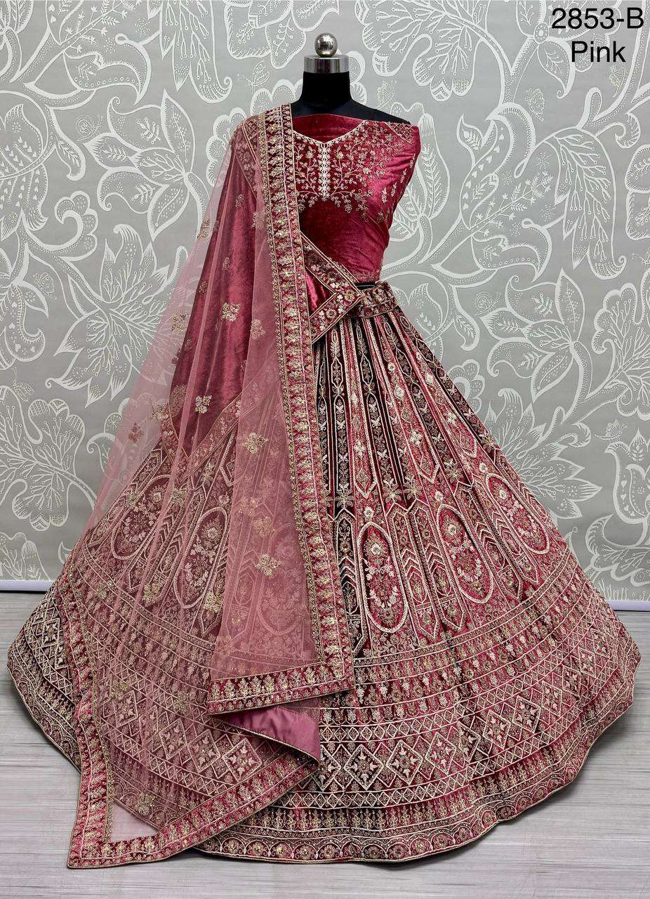 WEDDING BRIDAL VELVET HEAVY WORK LEHENGA CHOLI DOUBLE DUPATT...