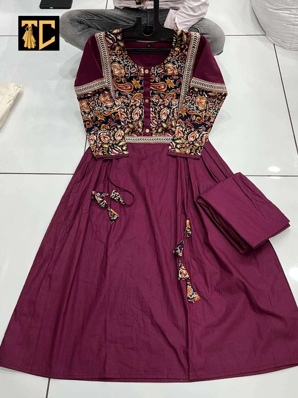 A LINE KALAMKARI FRONT BACK PETCH KURTI PANT COLLECTION DEAL...