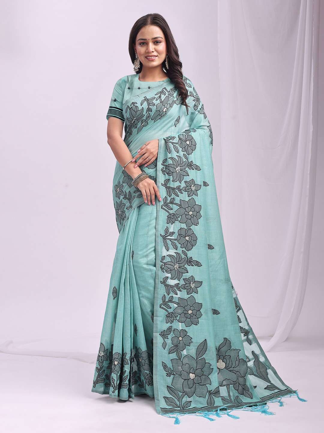 Astita Kashira Linen cotton party wear look saree best colle...